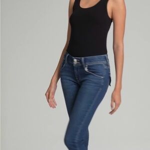 Hudson Jeans Collin skinny jeans in Size 25 NWOT